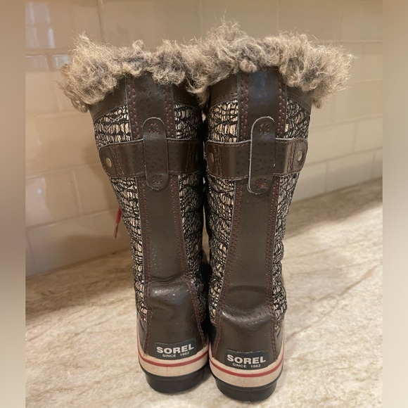 Sorel Boot 7.5 - Picture 6 of 11